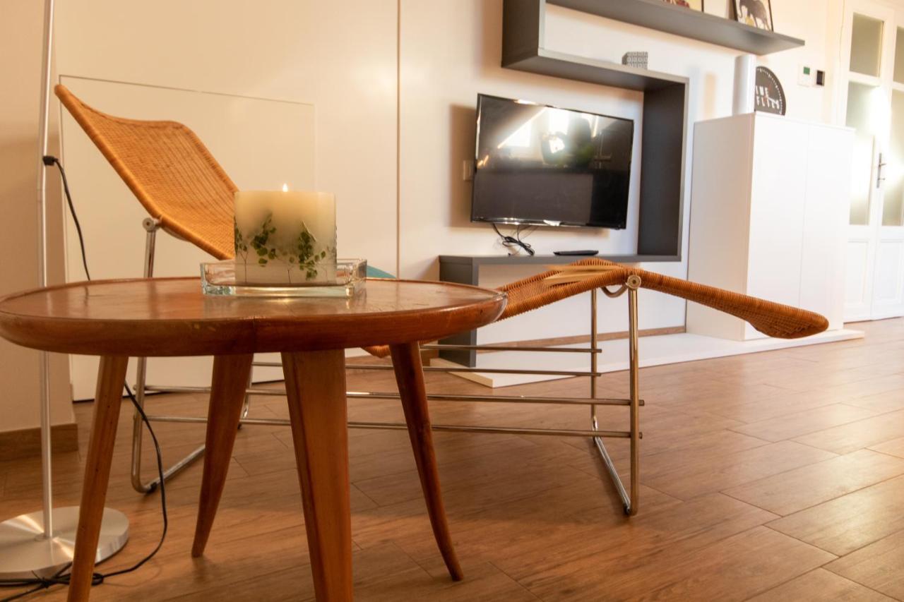 Aqualago Casa Vacanze Suite Verbania Dış mekan fotoğraf