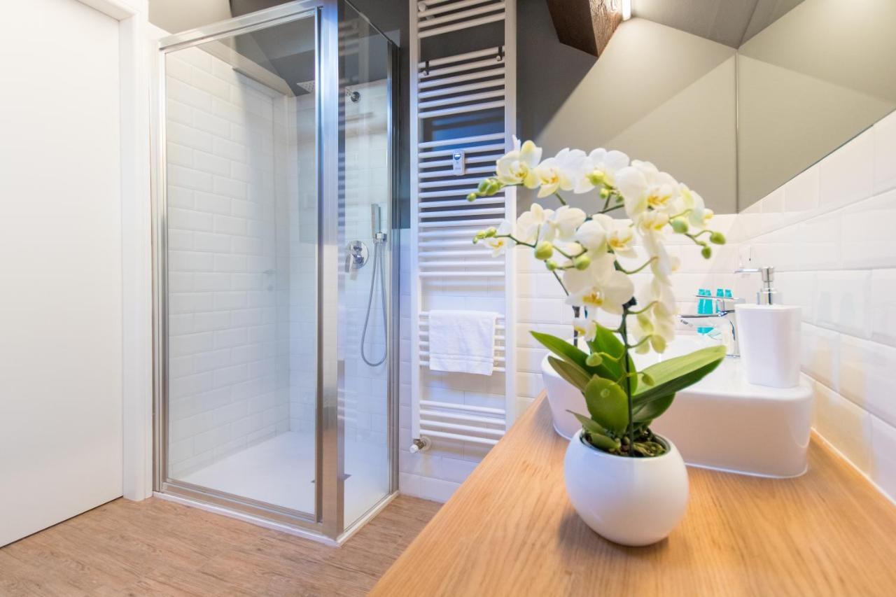 Aqualago Casa Vacanze Suite Verbania Dış mekan fotoğraf